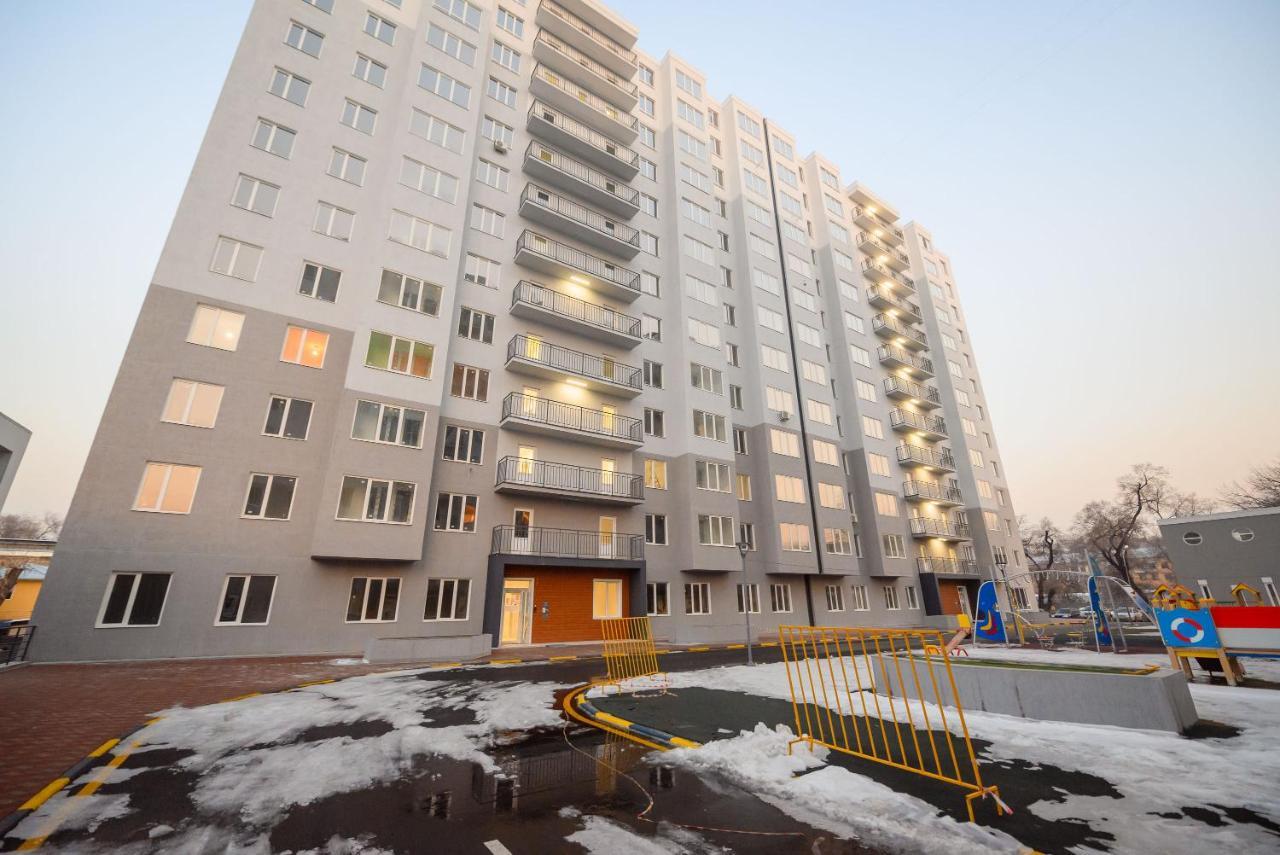 как дома- уютная двухкомнатная квартира в жк атлант Apartment Almaty